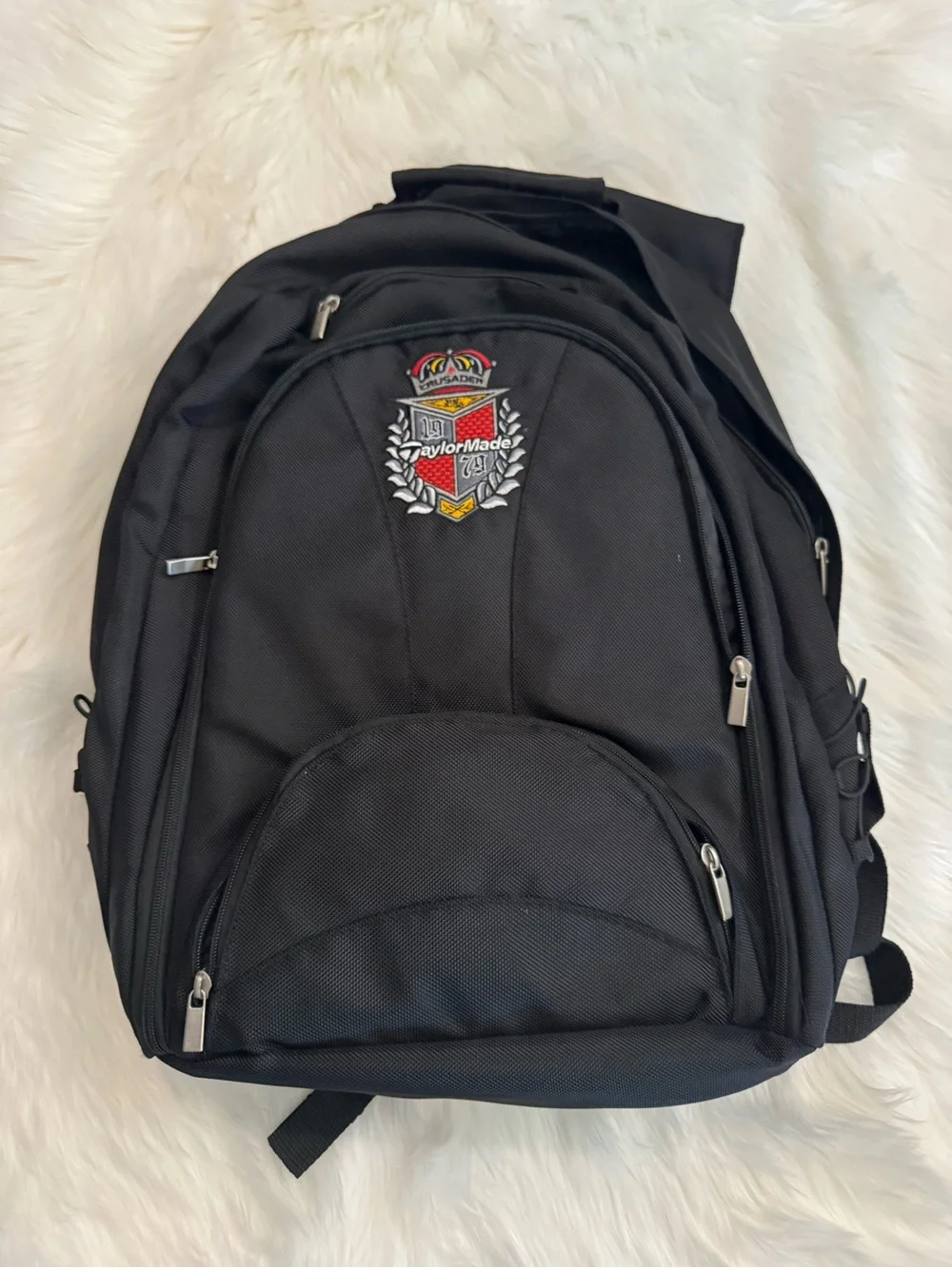 TaylorMade Black Golf Krusader Crest Commuter Travel Laptop Backpack EUC
